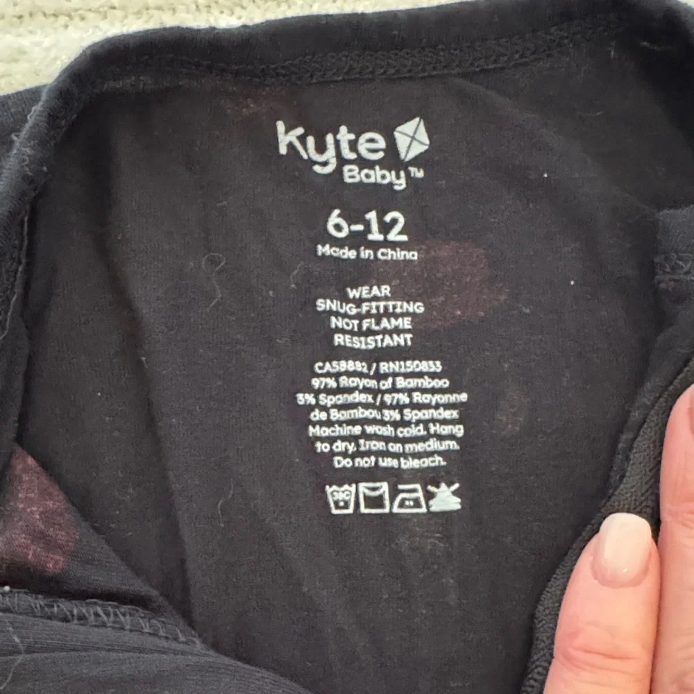 Kyte Baby bamboo onesie footie - Picture 2 of 4